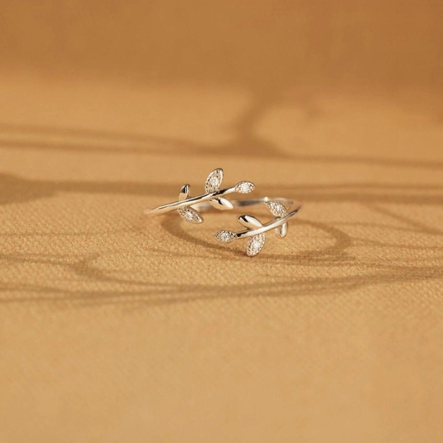 925 Sterling Silver Zircon Leaf Shape Ring Carauana Store