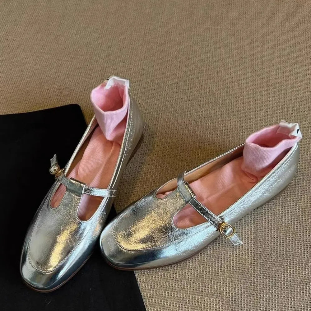 Round Toe Flat Slip-Ons Carauana Store