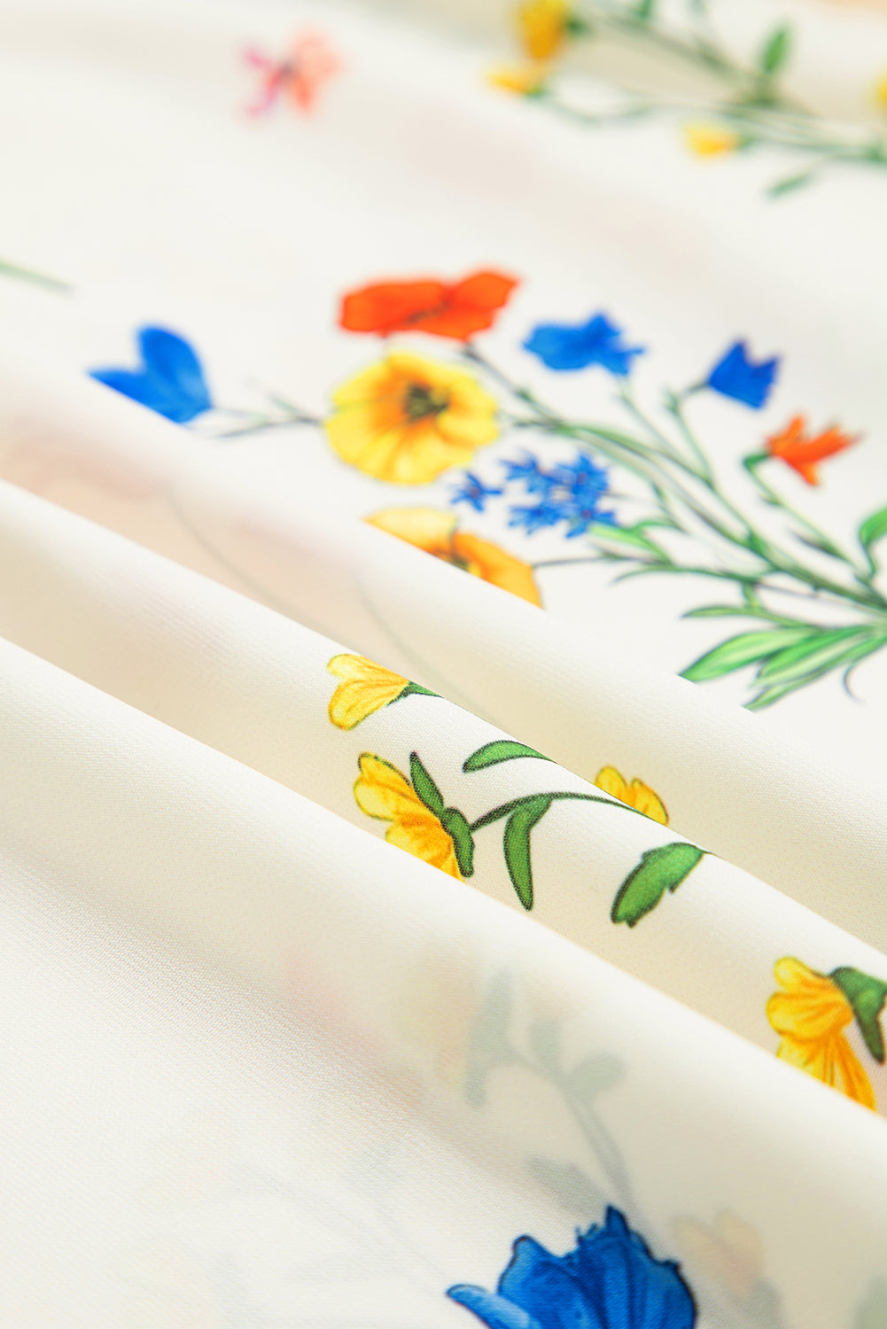 White Floral Short Puff Sleeve Contrast V Neck Print Blouse