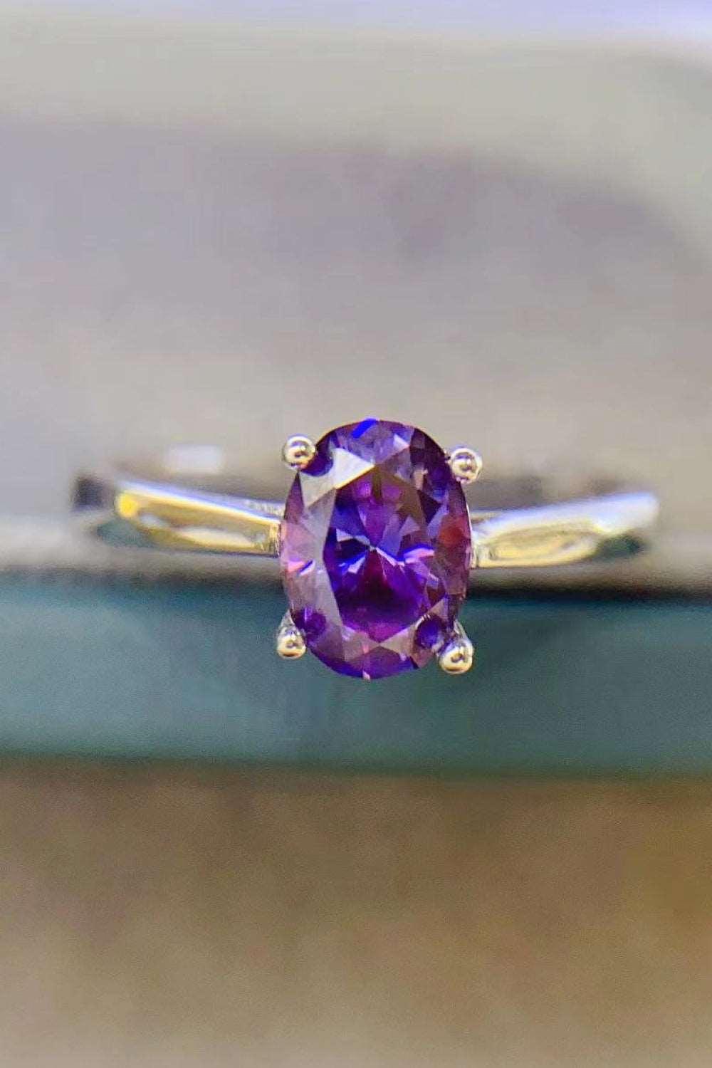 1 Carat Moissanite 4-Prong Solitaire Ring Carauana Store