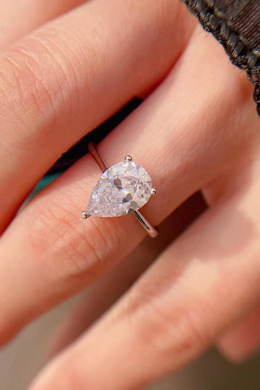 Classic Teardrop 2 Carat Moissanite Ring Carauana Store
