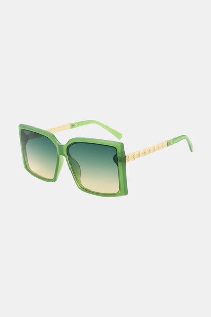 Polycarbonate Frame Square Sunglasses CaRaUaNa Fashion
