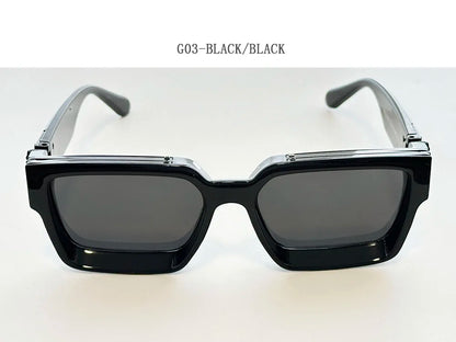 Carauana_Millionaire_GO3_FRONT_LACK_BLACK
