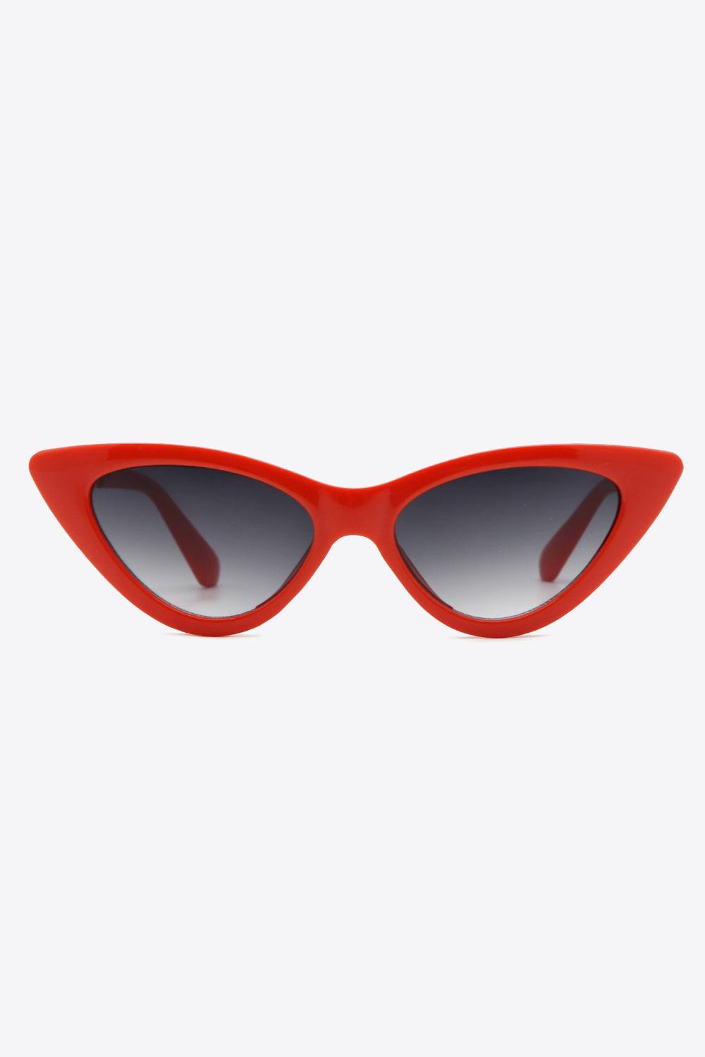 Chain Detail Cat-Eye Sunglasses Carauana Store
